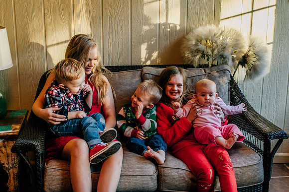 christmas cousins 2018-4